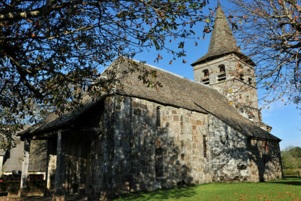 Eglise de Saint-Martin-Cantales